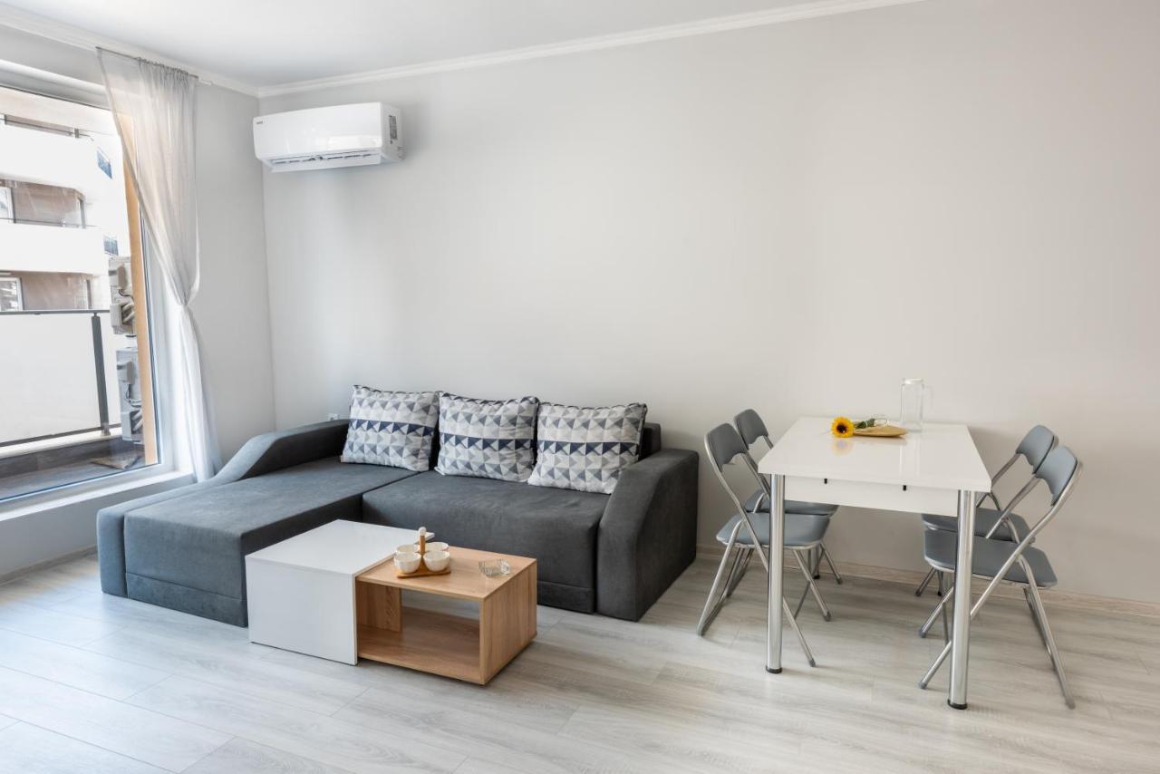 Lovely 1Bed Apartment For 4 Guests & Free Parking พลอฟดิฟ ภายนอก รูปภาพ